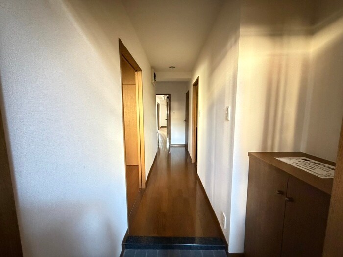 ケルン白壁の物件内観写真