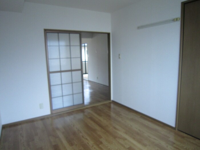 カムール高畑Ｂの物件内観写真