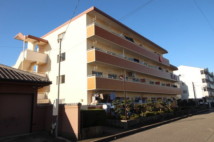 アネックスうめ苑の物件外観写真