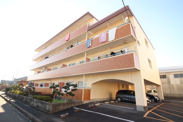 アネックスうめ苑の物件外観写真