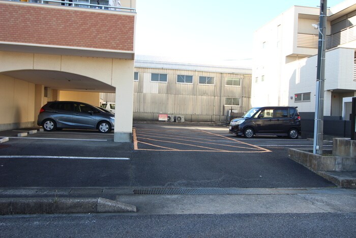 アネックスうめ苑の物件外観写真