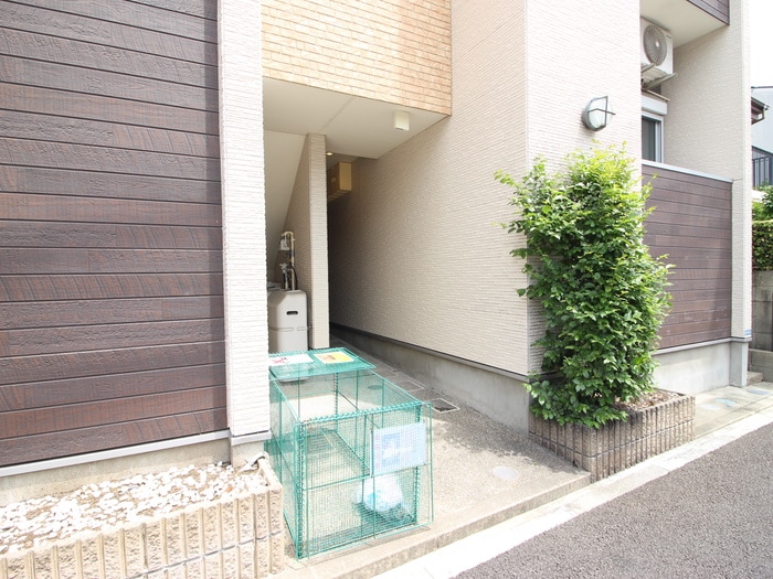 アップルハイムの物件外観写真