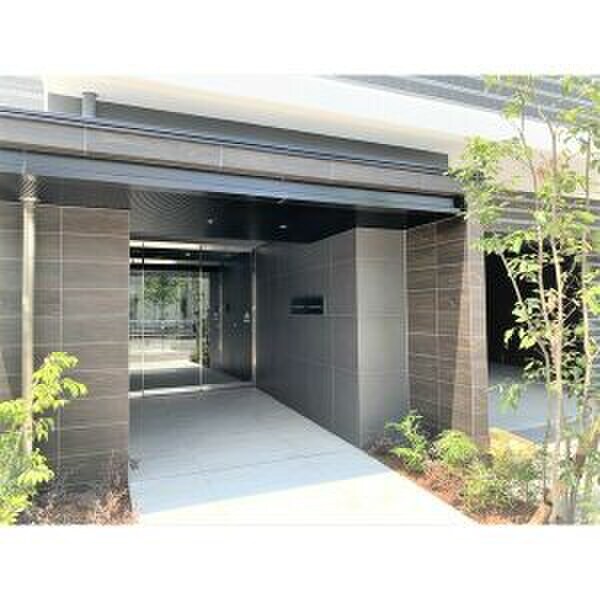 ｵｰﾌﾟﾝﾌﾞﾙｰﾑ八田StationFrontの物件外観写真