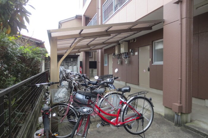 スリーアイランドの物件外観写真