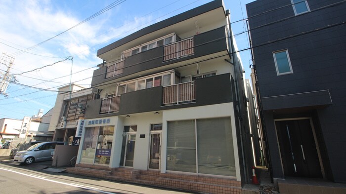 胡蝶ビルの物件外観写真