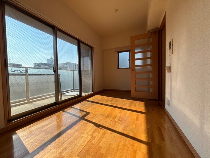 ブルームライフ新栄の物件内観写真