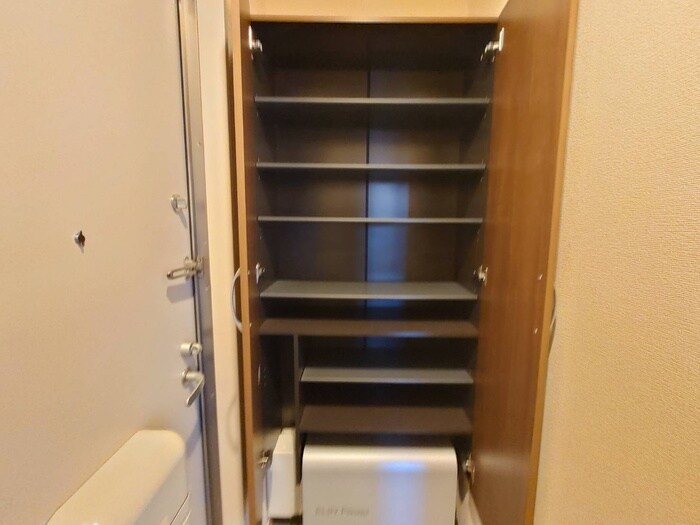 ヒールコートⅡの物件内観写真