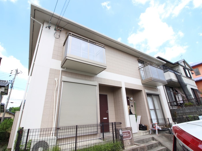 エスタンシアの物件外観写真