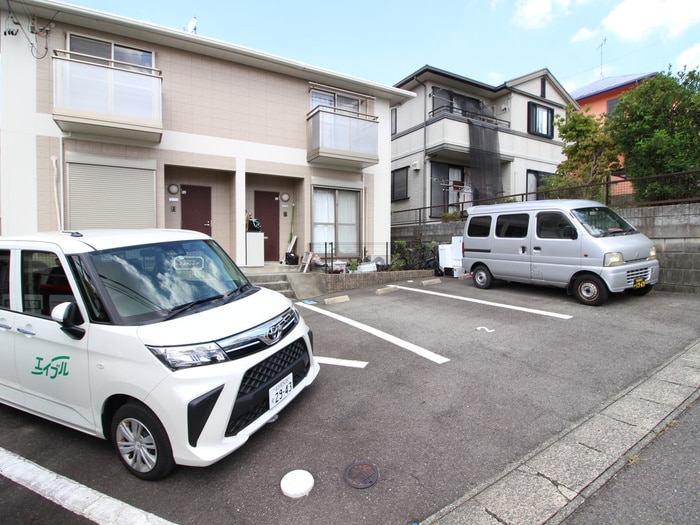 エスタンシアの物件外観写真