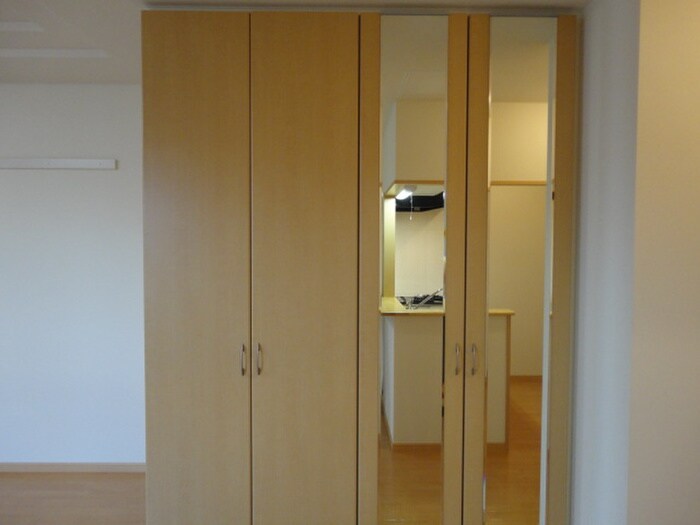 ルミエールさつきの物件内観写真