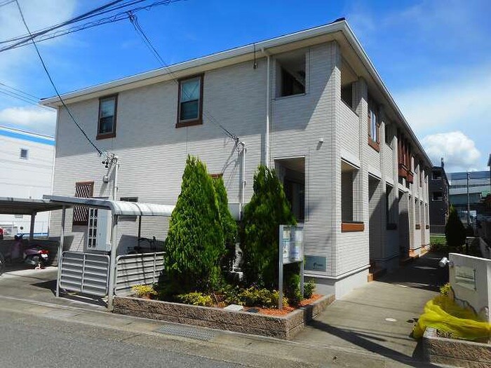 カーサ　セレノの物件外観写真