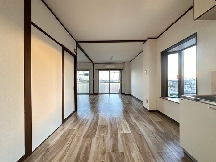 ＴＢ.ＢＬＤの物件内観写真