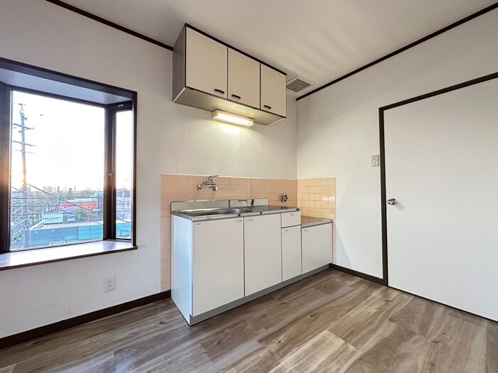 ＴＢ.ＢＬＤの物件内観写真