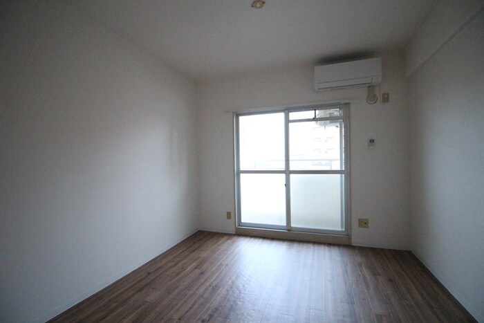 サンシャイン尾頭橋の物件内観写真