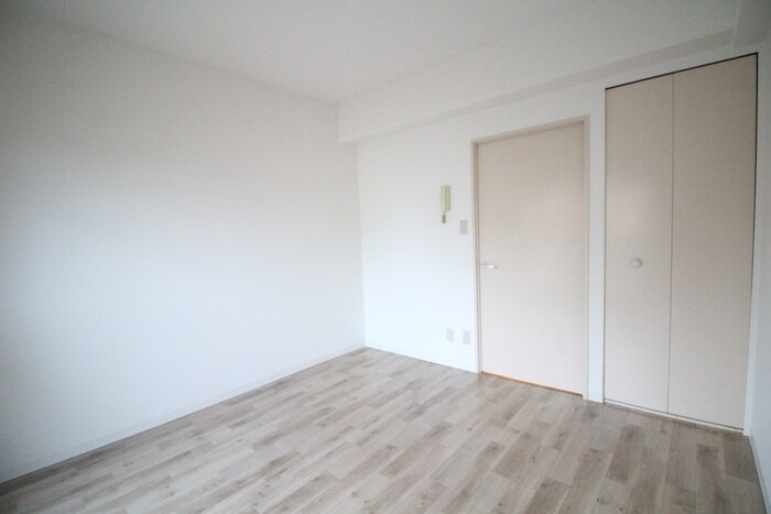 サンシャイン尾頭橋の物件内観写真