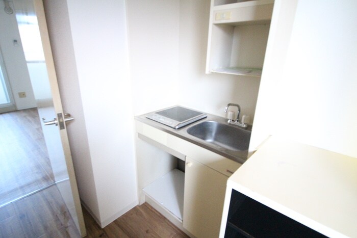 サンシャイン尾頭橋の物件内観写真