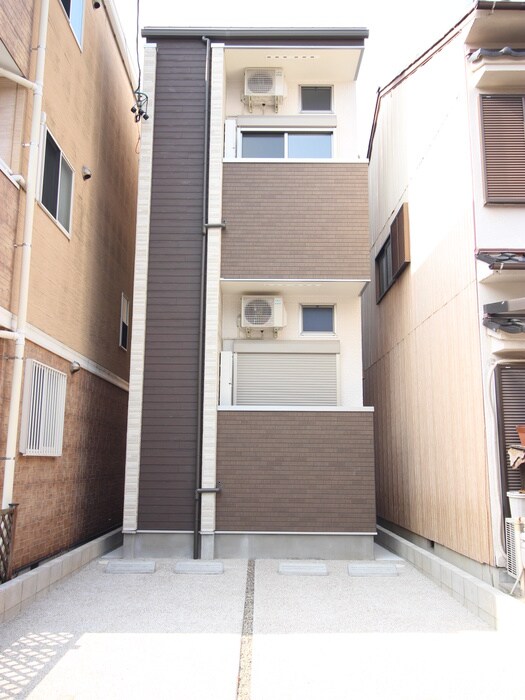 ハーモニーテラス生駒町の物件外観写真