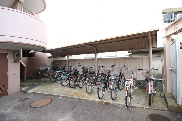 石照マンション花池の物件外観写真