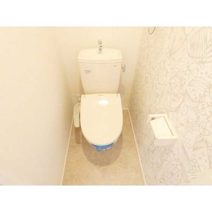 ハーモニーテラス荒中町の物件内観写真