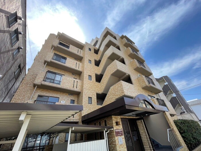 ランドマーク一社の物件外観写真