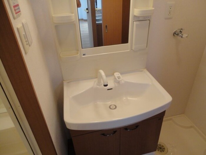 コンフォースの物件内観写真