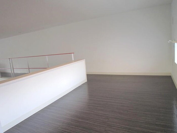 White Hills Eastの物件内観写真