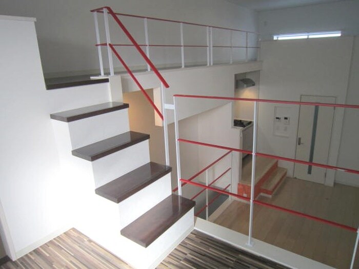 White Hills Eastの物件内観写真