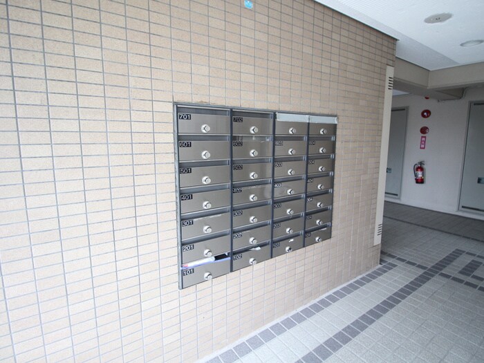 エルスタンザ原の物件外観写真