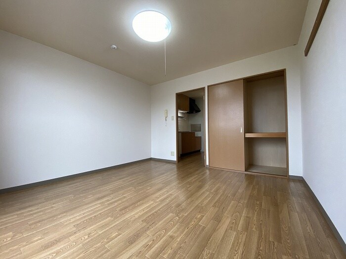 セントラル弘栄の物件内観写真