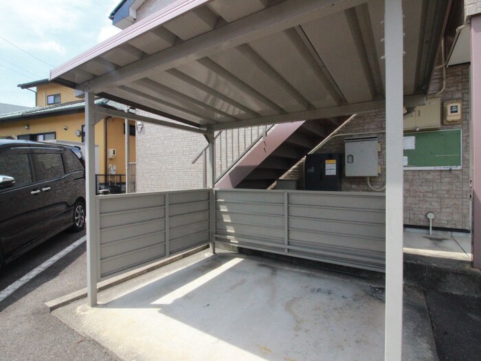 セントラル弘栄の物件外観写真