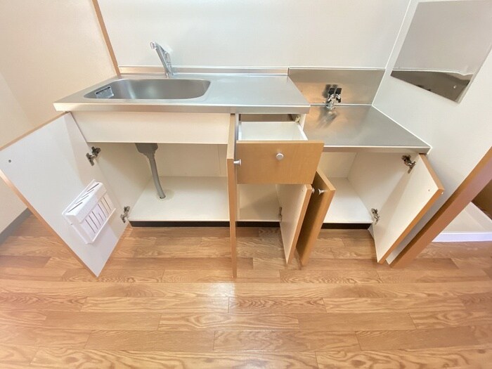 セントラル弘栄の物件内観写真