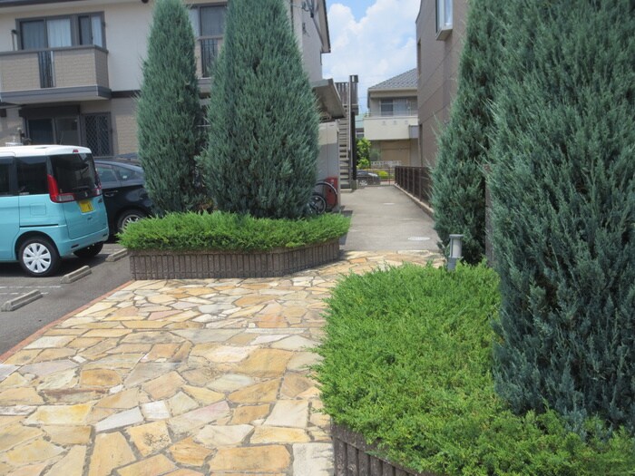 サン・イーストの物件外観写真