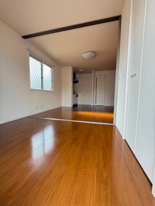 サン・イーストの物件内観写真