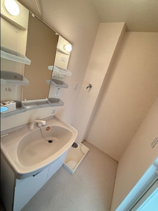 サン・イーストの物件内観写真