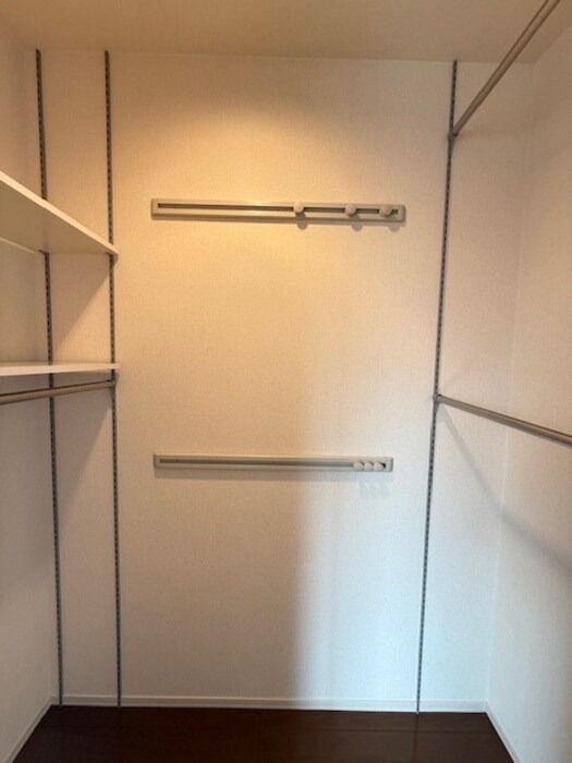 サン・イーストの物件内観写真