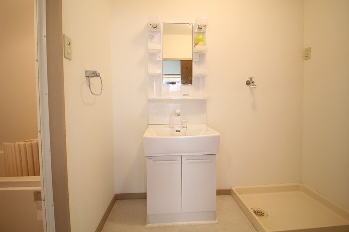 クイーンハイツ滝ノ水の物件内観写真