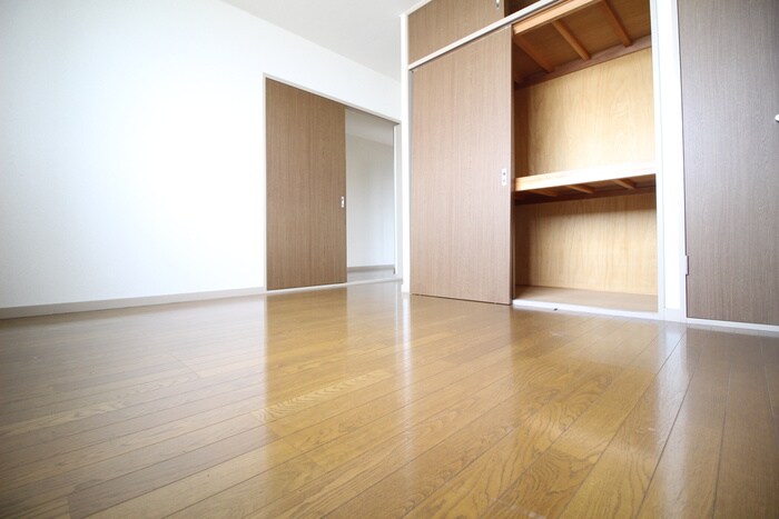 クイーンハイツ滝ノ水の物件内観写真