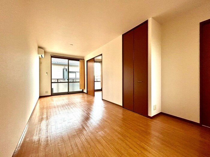 ＦＬＡＴＳ ＴＵＲＮＥＲの物件内観写真