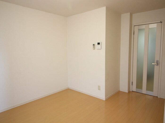 クレフラスト野並B棟の物件内観写真