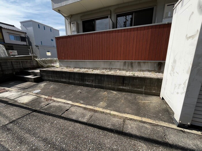 クレフラスト野並B棟の物件外観写真