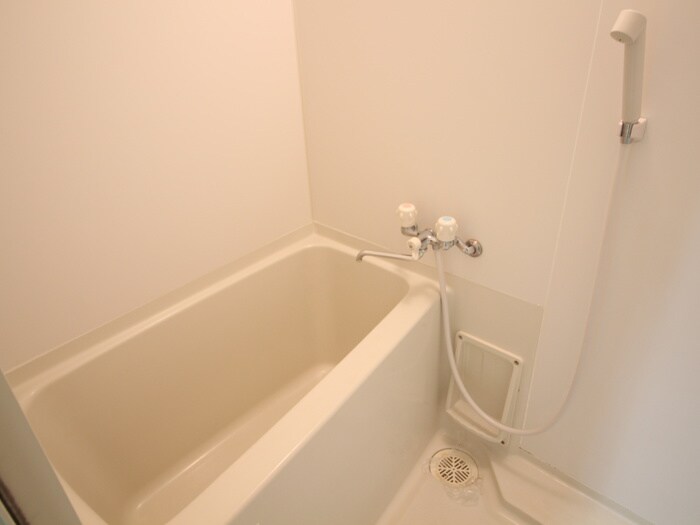 クレフラスト野並B棟の物件内観写真