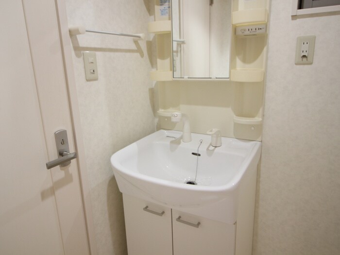 クレフラスト野並B棟の物件内観写真