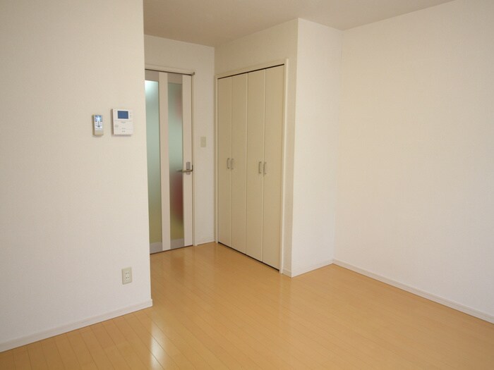 クレフラスト野並B棟の物件内観写真