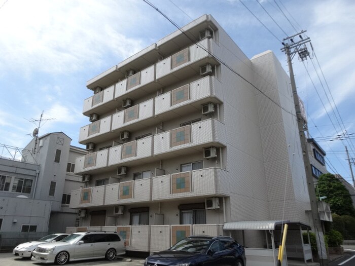 リヴィエ－ル黄金の物件外観写真