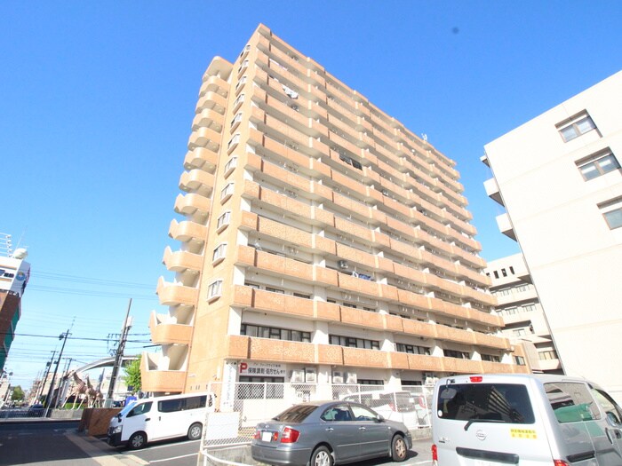 エラン平針の物件外観写真