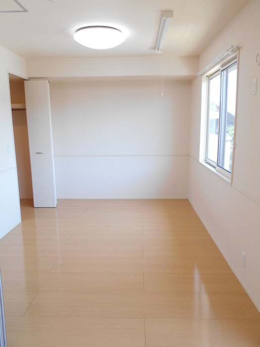 プリモディーネの物件内観写真