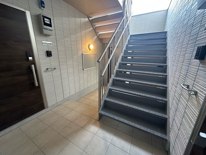 クラージュの物件外観写真