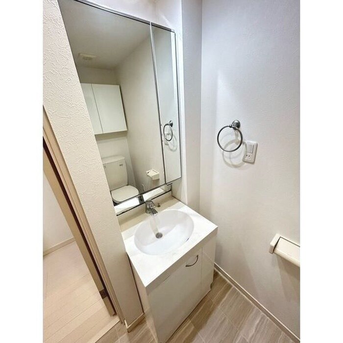 ドヌールⅤ草薙の物件内観写真