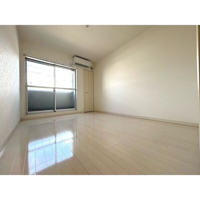 ドヌールⅤ草薙の物件内観写真