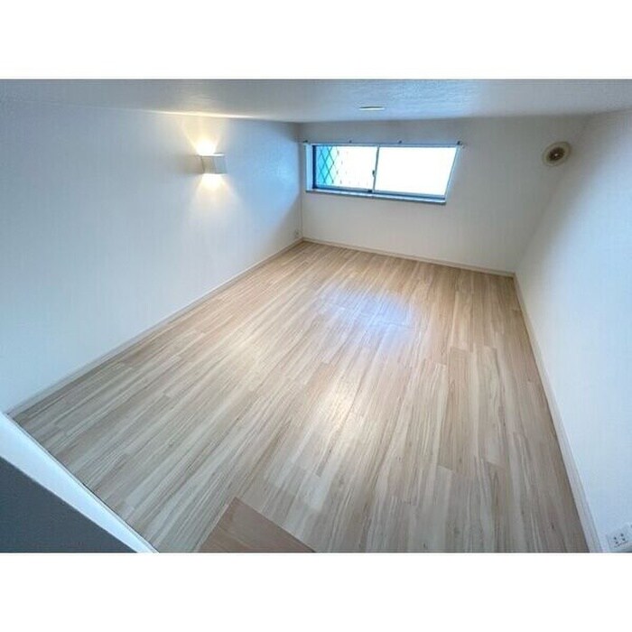 ドヌールⅤ草薙の物件内観写真